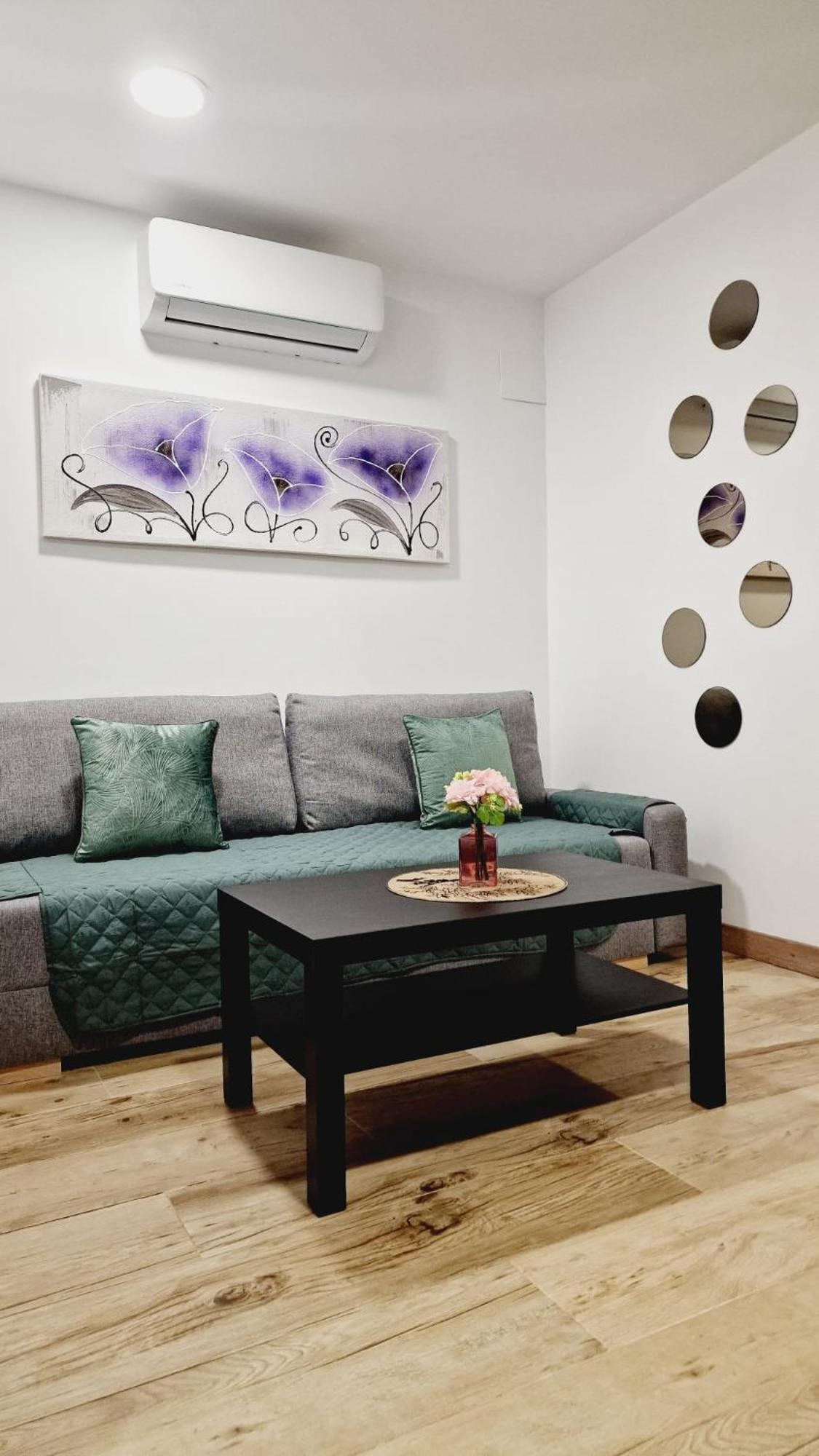 Almendrales Apartment Мадрид Екстериор снимка