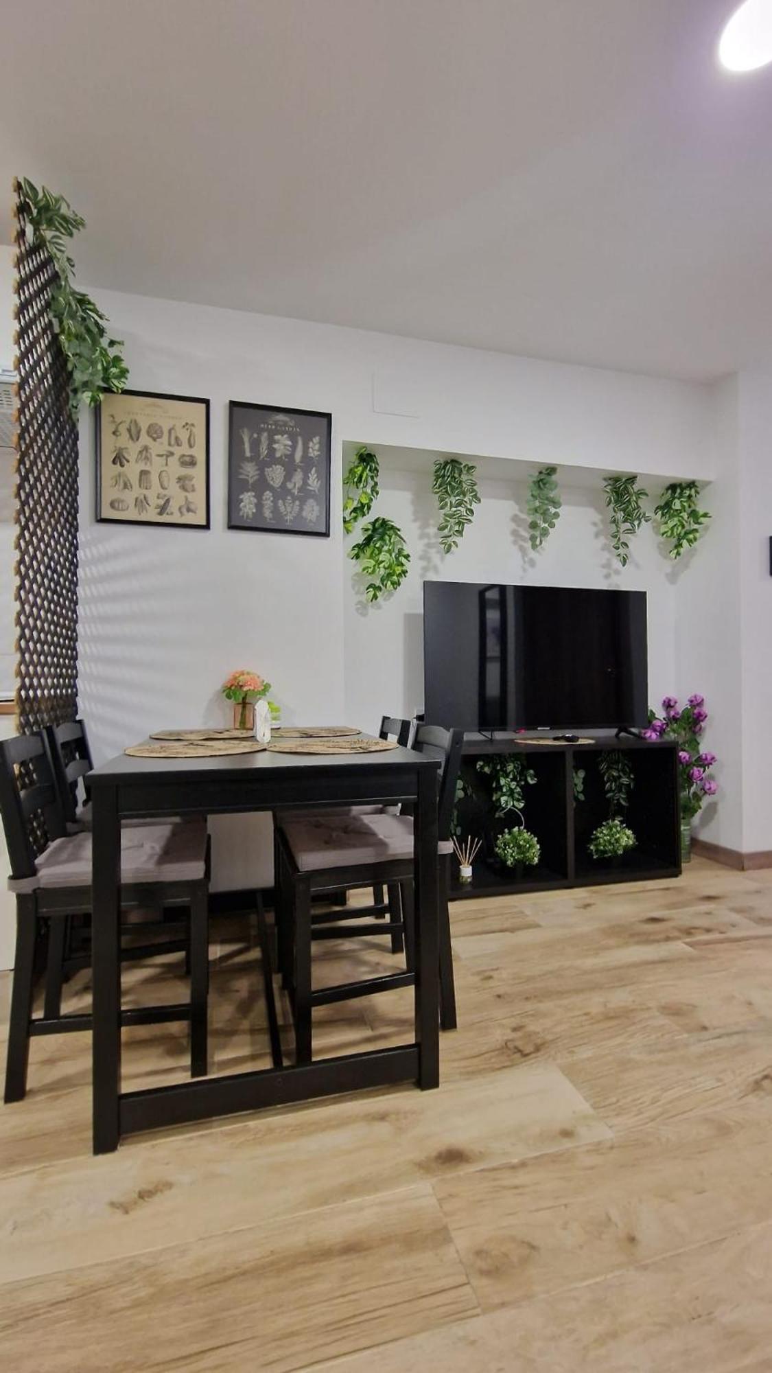 Almendrales Apartment Мадрид Екстериор снимка